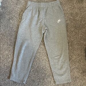 Boys youth XL Nike gray sweatpants